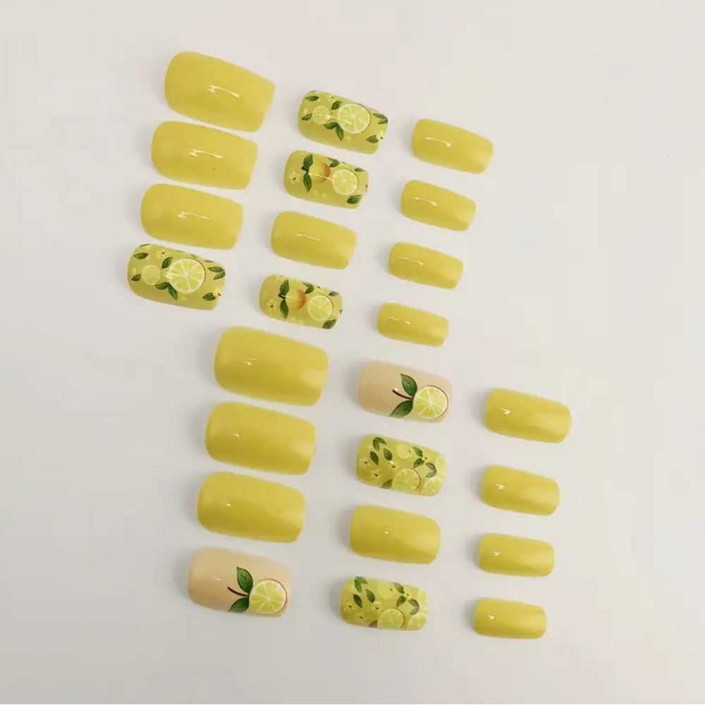 Summer Lemon Yellow Press On Nail Art Reusable 24 pc Medium NWT - Picture 3 of 11